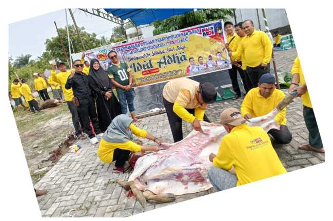 PWMOI Riau Tebar Kepedulian Sosial, 400 Kupon Daging Kurban Dibagikan IMG-20260528-WA0056.jpg
