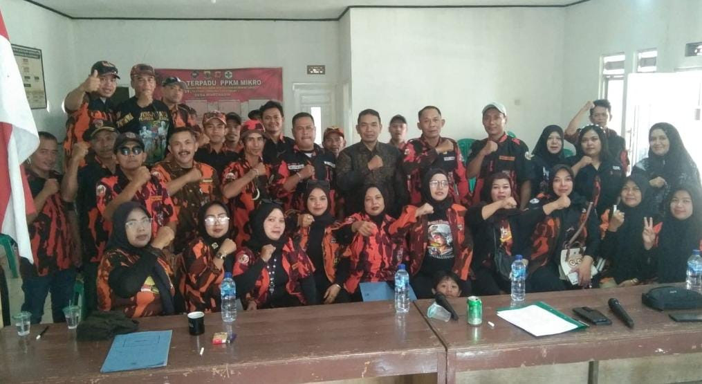 Pemuda Pancasila PAC Kadupandak Serahkan SK Pengurus Ranting Desa se-Kecamatan